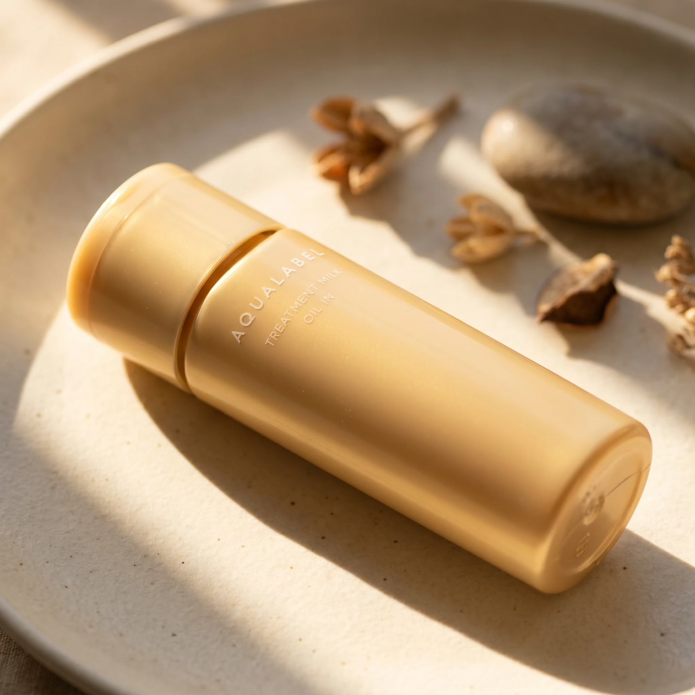 Shiseido AQUALABEL Treatment Milk Oil In 130ml (Rich Moist Type)