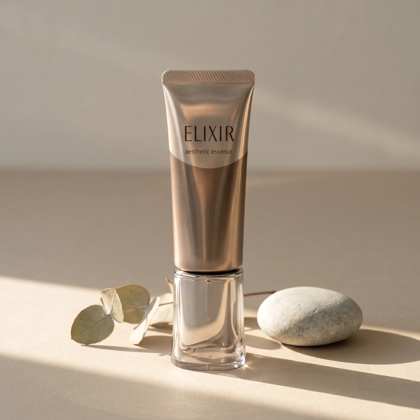 Shiseido Elixir Aesthetic Essence Serum 40g