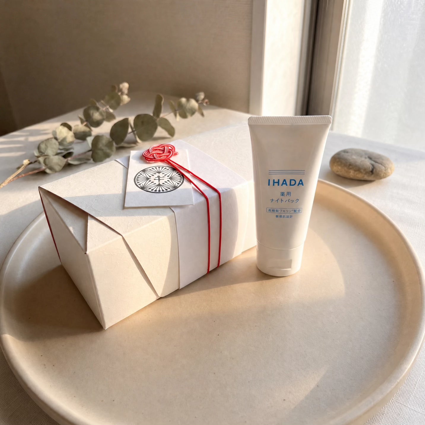 Shiseido IHADA Medicated Night Pack 70g