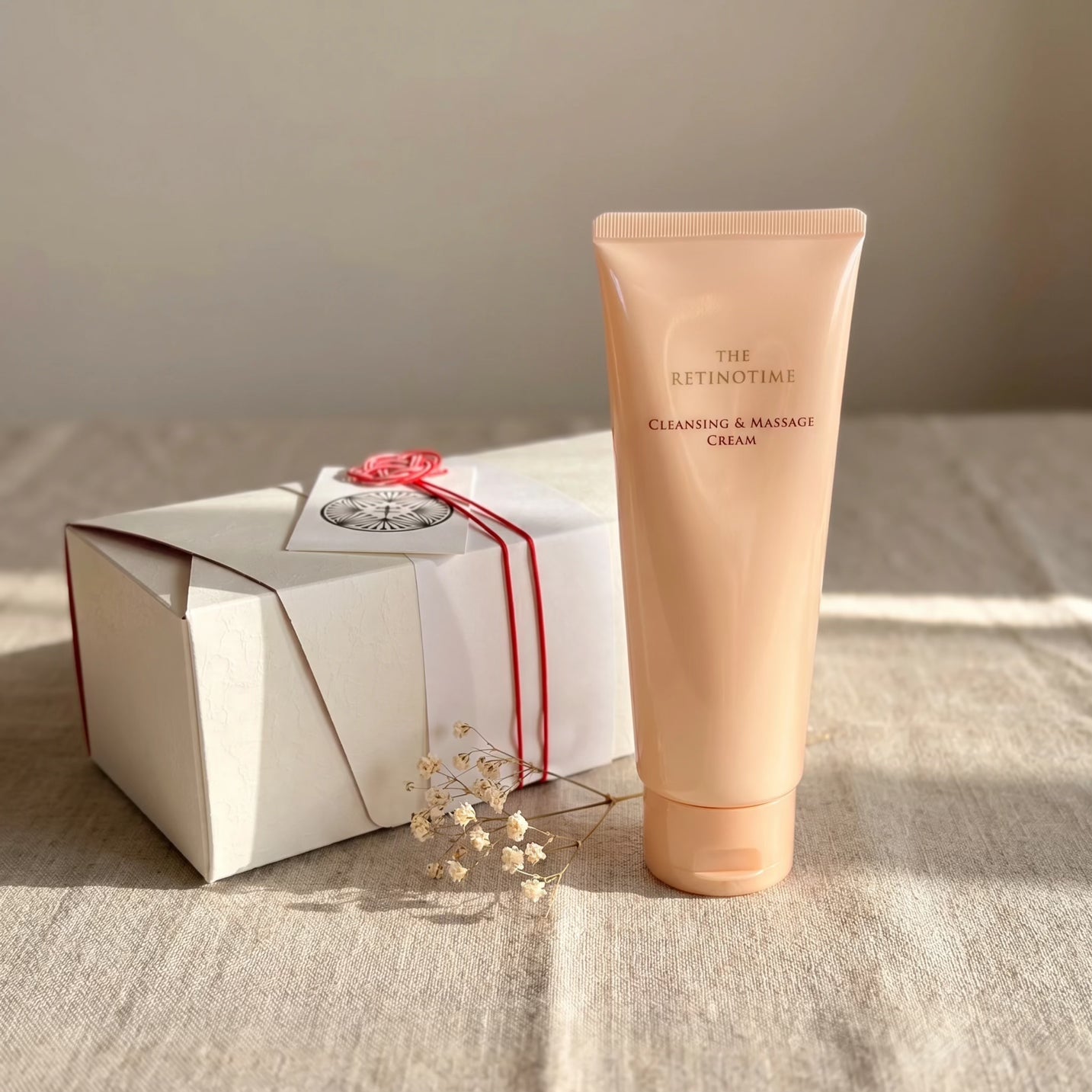 THE RETINOTIME Retinol Wrinkle Cleansing & Massage Cream 180g