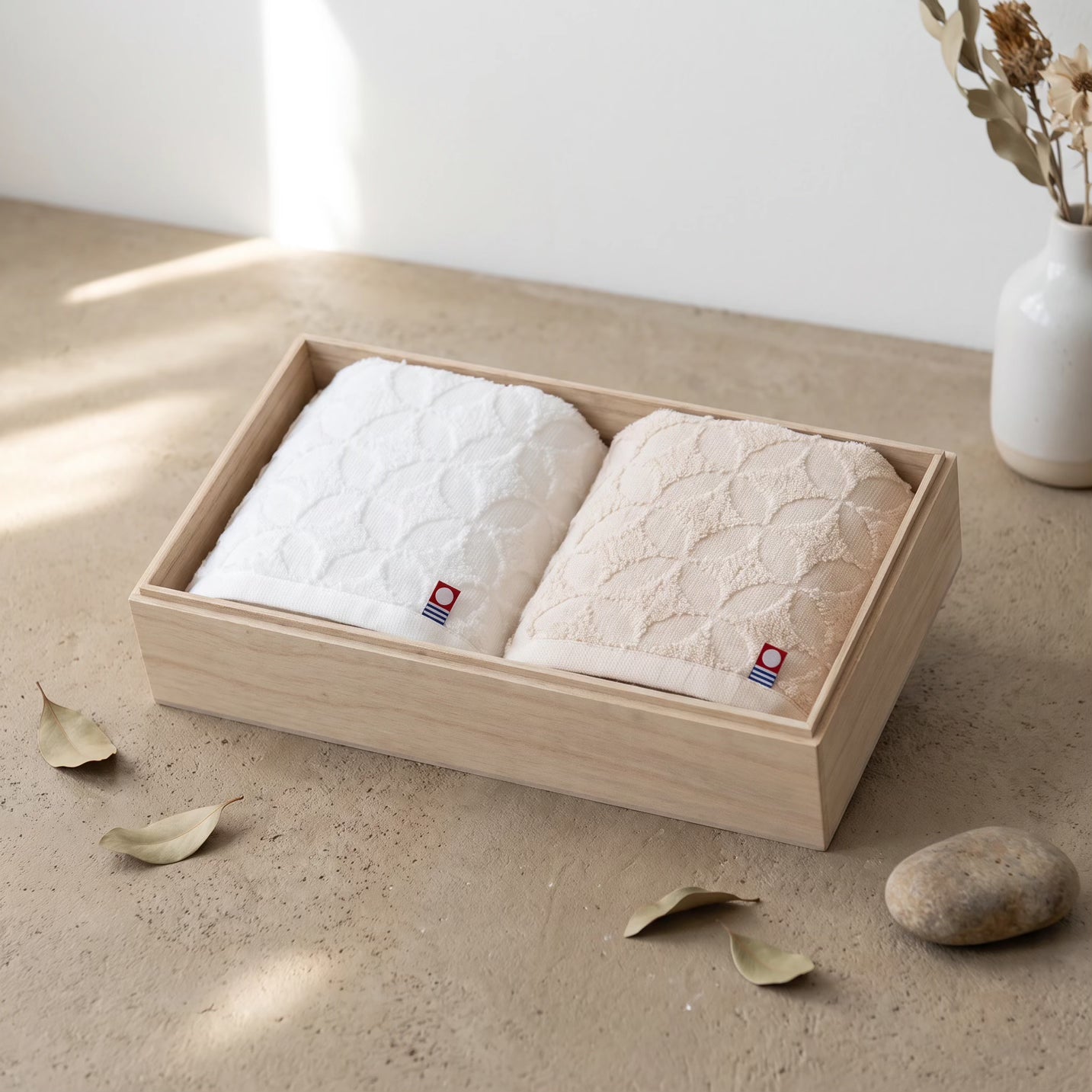Imabari Premium Floral Pattern Face Towels Wooden Gift Box (Set of 2)