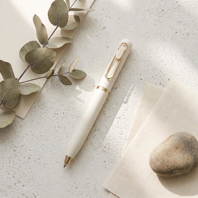 Mitsubishi Uni-ball One 3 Color Ballpoint Pen 0.38mm – White Body (Gift Version)