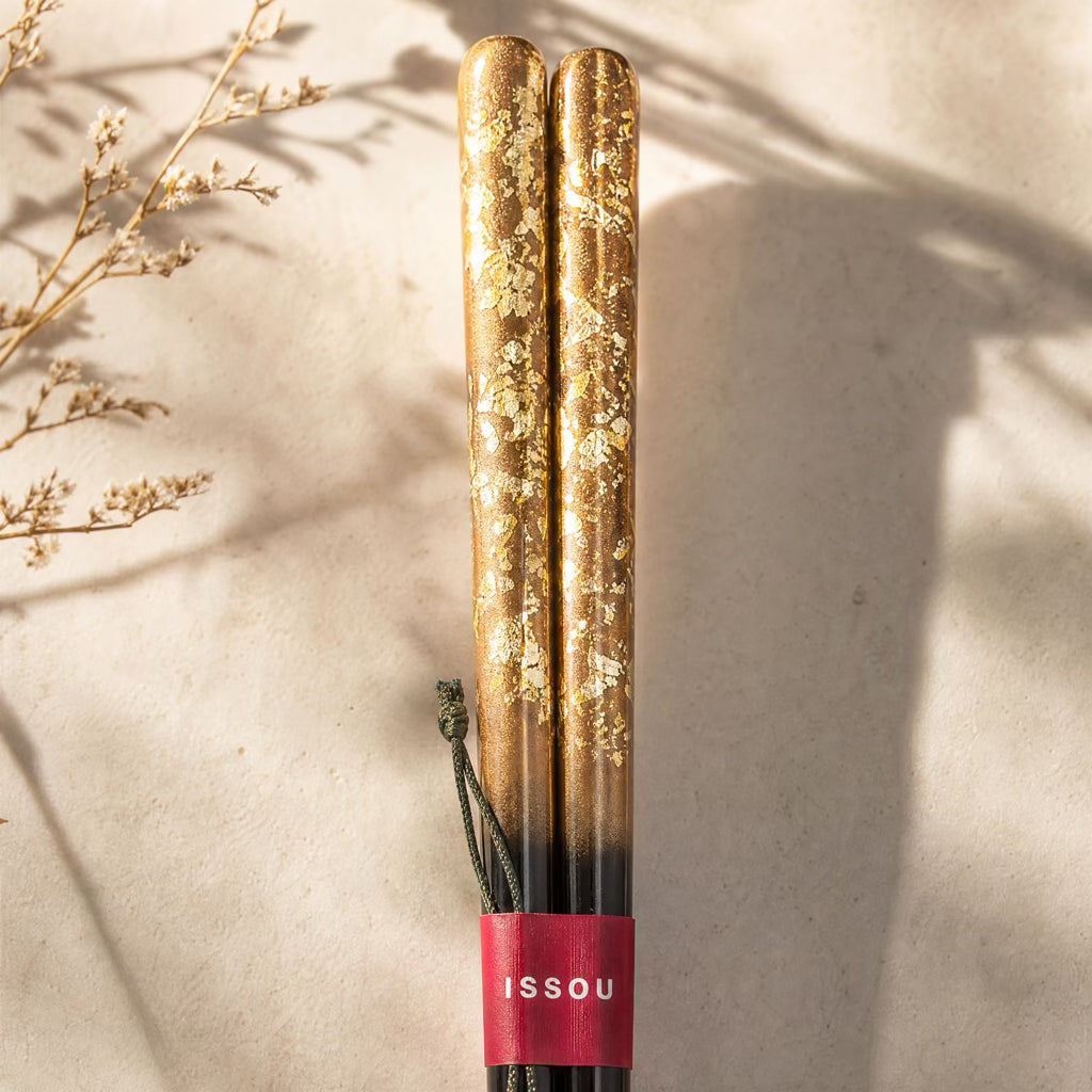 ISSOU Wakasa Lacquered Chopsticks with Paulownia Wooden Gift Box 23cm