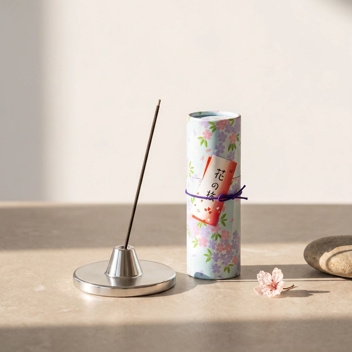 Eirakuya Organic Japanese Incense With Paulownia Gift Box (Cherry Blossom & Bamboo)