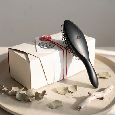 ReFa Aile Brush