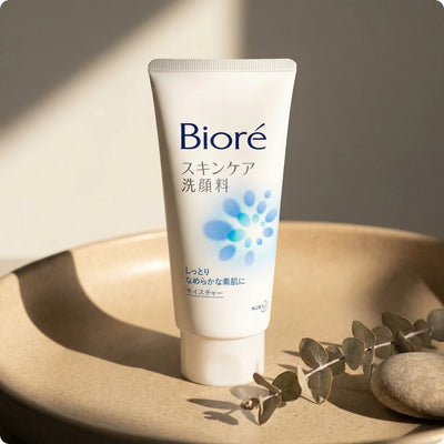 Biore Skincare Moisture Facial Cleanser 130g