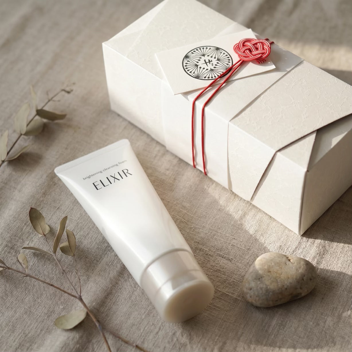 Shiseido Elixir Brightening Cleansing Foam 145g