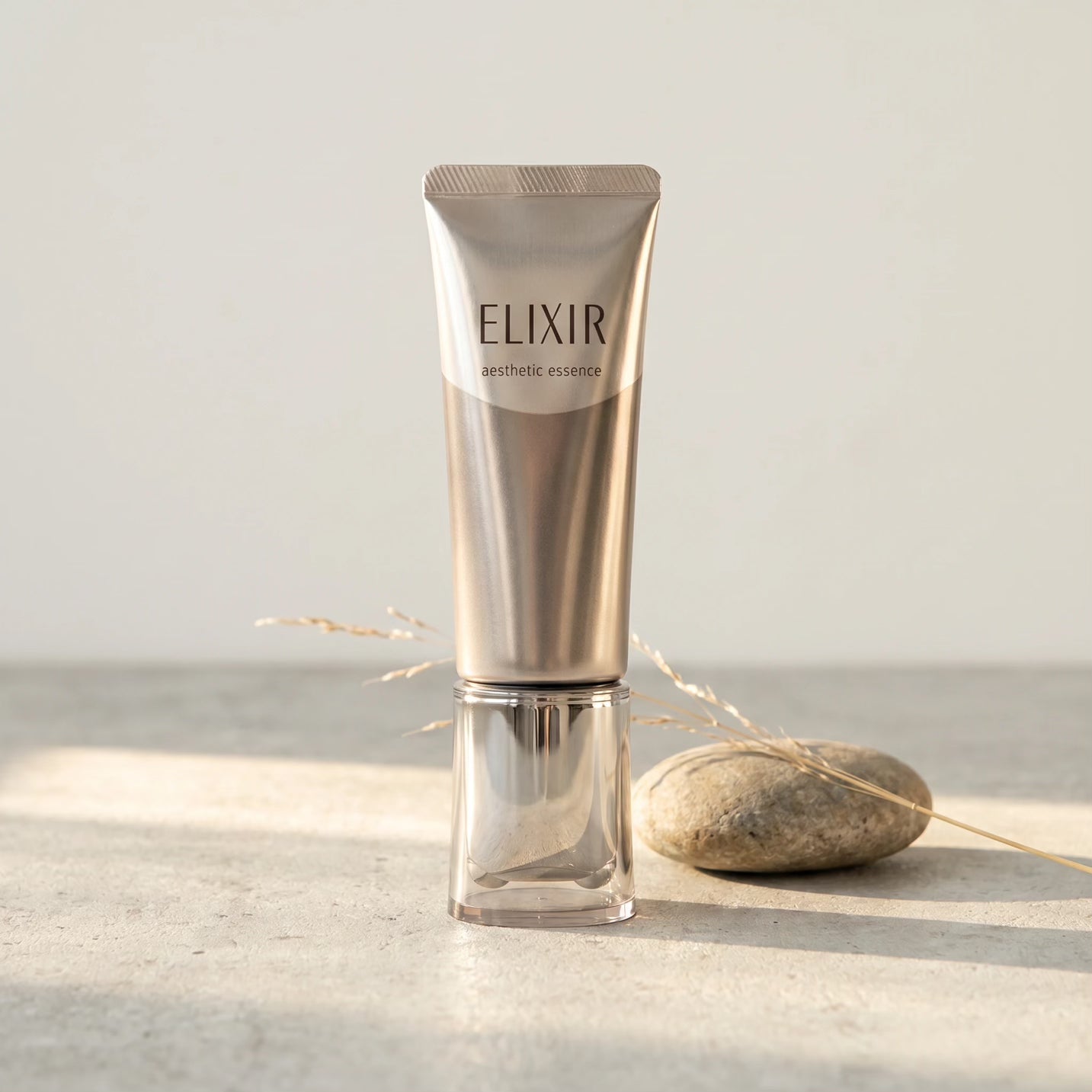 Shiseido Elixir Aesthetic Essence Serum 40g