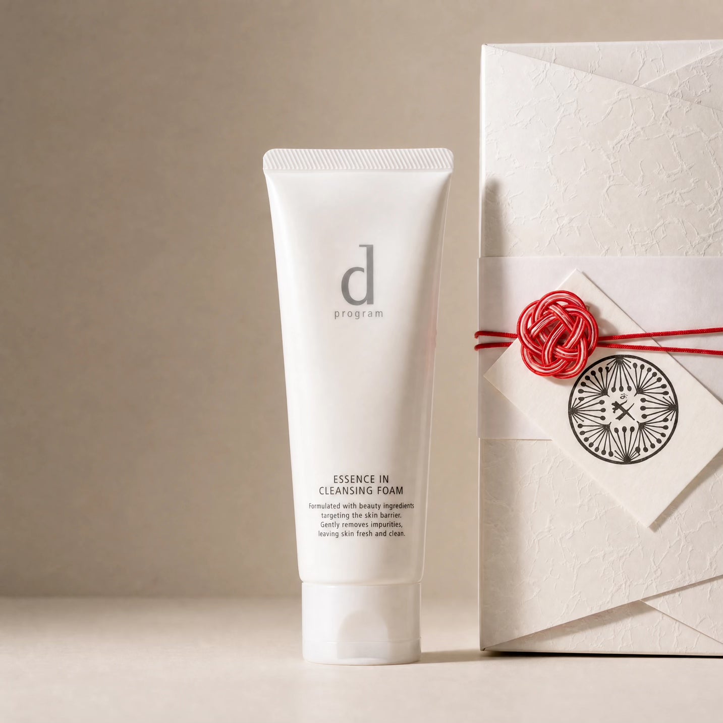 Shiseido D Program Essence In Cleansing Foam 120g