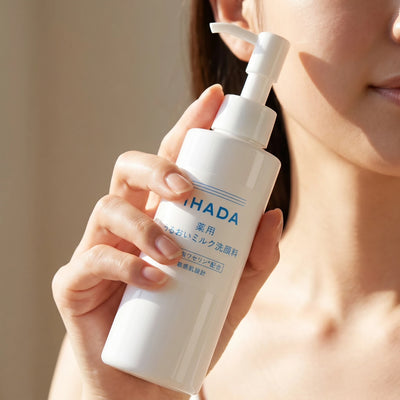 Shiseido IHADA Medicated Moisture Cleansing Milk 140ml